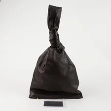 Bottega Veneta — Bottega Veneta Twist 607964 154770715 — Handbag — resale
