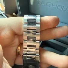 Tag Heuer — Tag Heuer Aquaracer 200 Automatic Official — Watch — resale