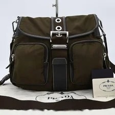 Prada — Prada Triangle Logo 920680 — Handbag — resale
