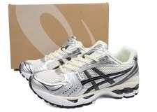 Asics — ’S 7-13 Asics Gel Kayano 14 ' Retro Low Shoes 1201A019-108 — Sneaker — resale