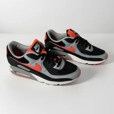 Nike — Nike Air Max 90 ’S 8.5 -001 — Sneaker — resale