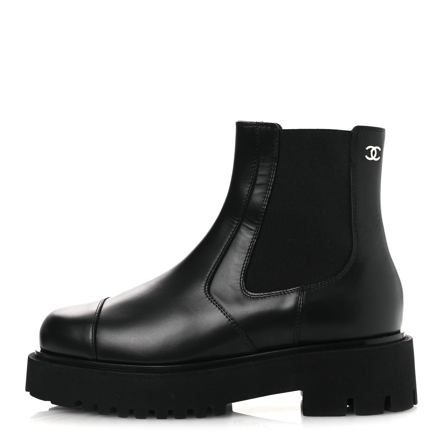 Chanel — Cap Toe CC Short 41 — Designer Shoe — resale