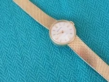 Jaeger-LeCoultre — JAEGER-leCOULTRE 18K Yellow Gold Wind-up 6" 18 MM — Watch — resale