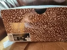 Jordan — Jordan 3 Palomino — Sneaker — resale