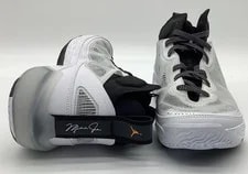 Air Jordan — Air Jordan 37 10.5 Nike Basketball Style -DD6958 108 New — Sneaker — resale