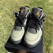 Air Jordan — Size 8 - Undefeated X Air Jordan 4 Retro 2025 — Sneaker — resale