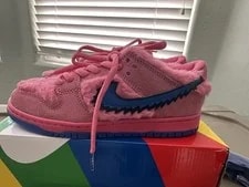 Nike SB — Nike SB Dunk Low Grateful Dead Low Top Lace Up 7 — Sneaker — resale