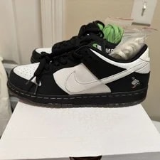 Nike SB — Staple × Nike SB Dunk Low " / " SP Nike Staple Dunk — Sneaker — resale