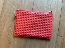 Balenciaga — Uber-chic Balenciaga Textured ! — Handbag — resale