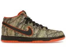 Nike SB — Nike SB Dunk Mid Real Tree Camo — Sneaker — resale