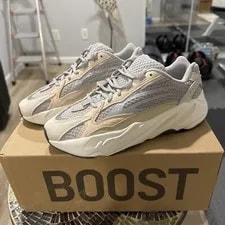 Adidas — Size 8.5 - Adidas Yeezy Boost 700 V2 — Sneaker — resale