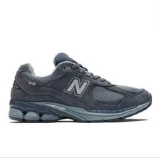 New Balance — 9.5US New Balance 2002R Lg Castlerock — Sneaker — resale