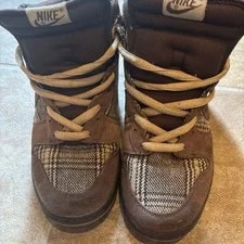 Nike SB — 8.0US Nike Sb Dunk High Initial Box — Sneaker — resale