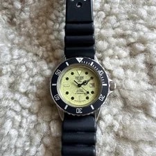 Heuer — Heuer Quartz Watch Fluorescent Dial 200 Waterproof Only. Swiss-Made — Watch — resale