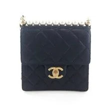 Chanel — Chanel Flap Crossbody AS0584 7017 107734784 — Handbag — resale