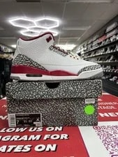 Air Jordan — Air Jordan 3 Retro Cardinal Size 7M CT8532-126 — Sneaker — resale