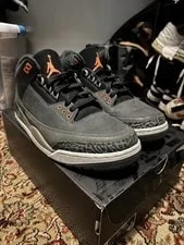 Jordan — Air Jordan 3 Retro Fear 2023 — Sneaker — resale