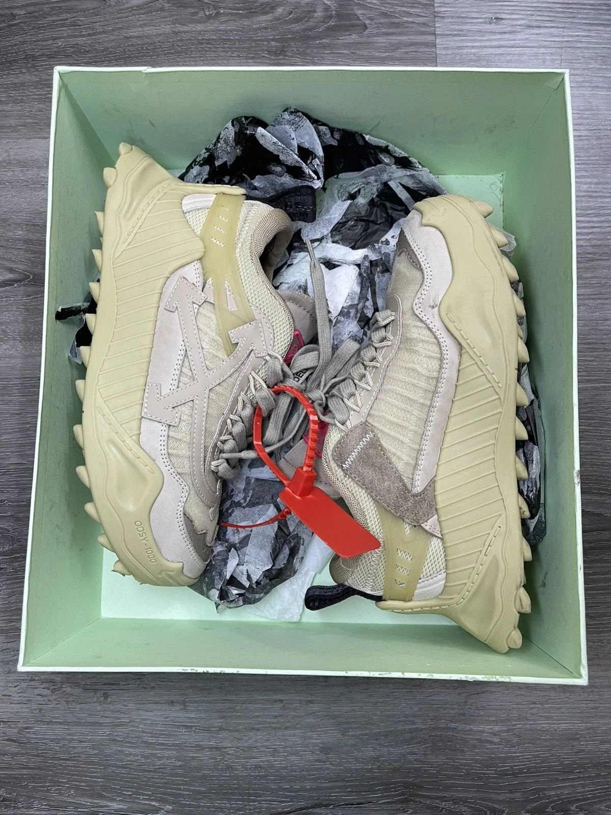 Off-White — Off-White Odsy 1000 “ ” Size 5.5-6 in / 36 EU — Sneaker — resale