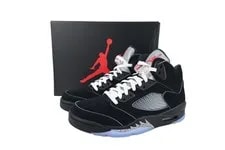 Jordan — Air Jordan 5 Metallic Reimagined HF3975-001 — Sneaker — resale