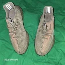 Yeezy — Authentic FZ5240 Yeezy Boost 350 V2 — Sneaker — resale