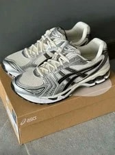 Asics — Asics Kayano 14 Size (Please Choose A Half Size Larger !) — Sneaker — resale