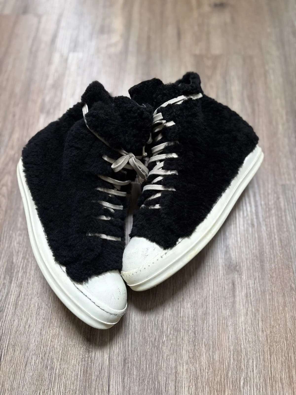 Rick Owens — Rick Owens Ramone "Scarpe " — Sneaker — resale
