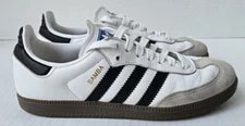 Adidas — Adidas Samba Low Top Athletic — Sneaker — resale