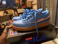 FILA — Fila T-Mid X Dolphin Gum Limited Edition 7TM00018-456 — Sneaker — resale