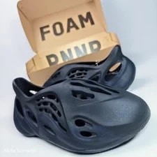 Adidas — Adidas US 14 Mineral Foam Comfort Sandals Yeezy Foam RNR — Sneaker — resale