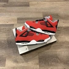 Jordan — Jordan 4 Retro 'Toro Bravo' 2026 (FQ8138-600) Full Family Size Run New — Sneaker — resale