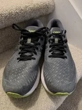 Asics — Asics Gel-Kayano 27 Metropolis Running Shoes — Sneaker — resale