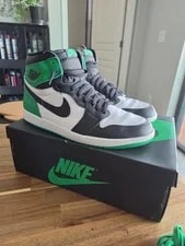 Air Jordan — Size 13 - Air Jordan 1 Retro OG High Lucky — Sneaker — resale