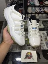 Jordan — Size 11.5 - Jordan 11 Retro Low Legend — Sneaker — resale