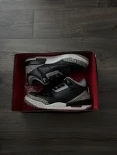 Air Jordan — Size 9.5 - Air Jordan 3 Retro OG — Sneaker — resale