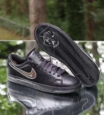 Nike SB — Nike SB Zoom Blazer Low X Dancer Skateboards Size 9.5 Custom HJ6703-001 — Sneaker — resale