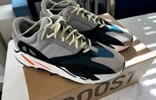 Yeezy — Yeezy 700 SZ 14-EXCELLENT Cond. W/ BOX & Receipt — Sneaker — resale