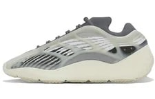 Yeezy — Yeezy 700 V3 Fade Salt — Sneaker — resale