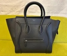 Celine — Celine Luggage Classic Versatile Condition — Handbag — resale