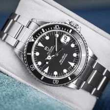 Tudor — Tudor Submariner 75090 Black Dial 36mm — Watch — resale