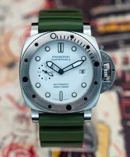 Panerai — 2024 Panerai Submersible PAM01595 PAM 1595 44mm 4 Straps Full Set 1950 8yr Wrnty — Watch — resale