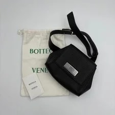 Bottega Veneta — Bottega Veneta Belt Waist — Handbag — resale