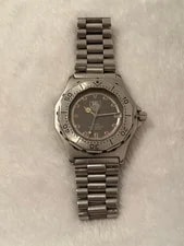 Tag Heuer — Tag Heuer Professional 200M Quartz Real Estate — Watch — resale