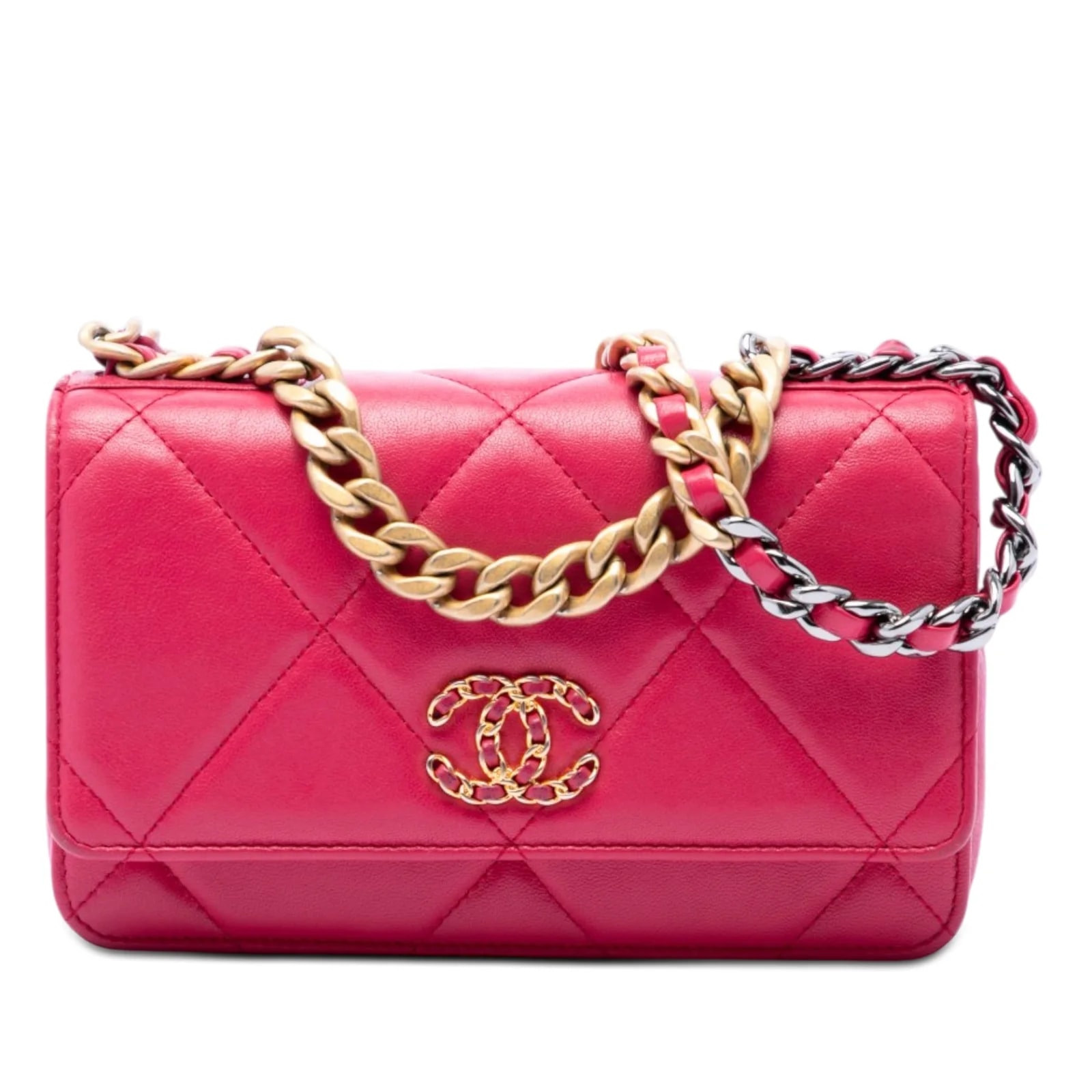 Chanel — 19 Wallet on Chain — Handbag — resale