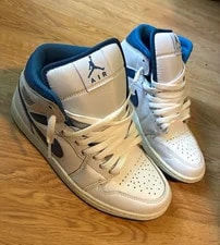 Jordan — Jordan 1 Mid SE Industrial — Sneaker — resale