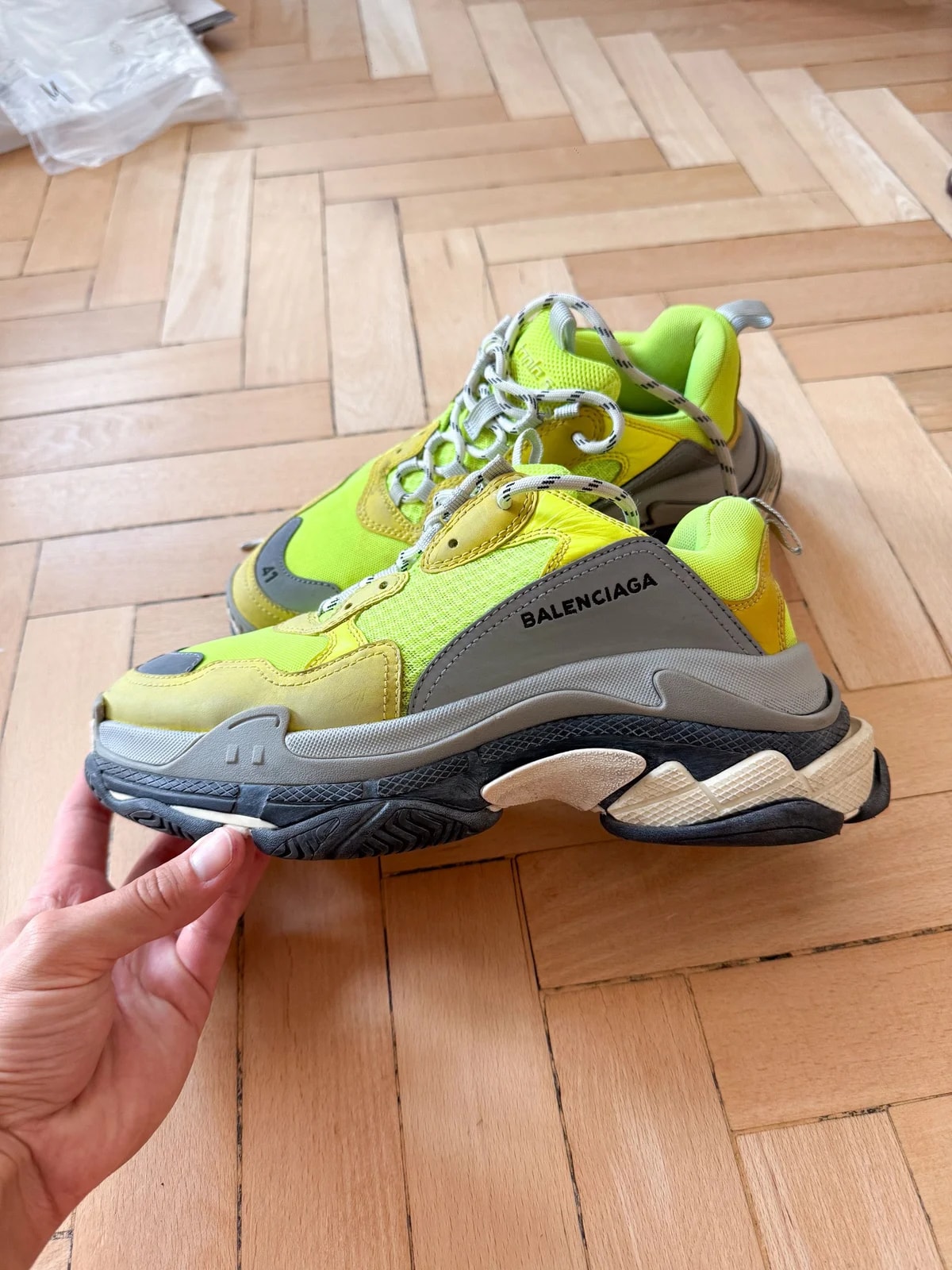 Balenciaga — Balenciaga Triple S Volt EU 41 — Sneaker — resale
