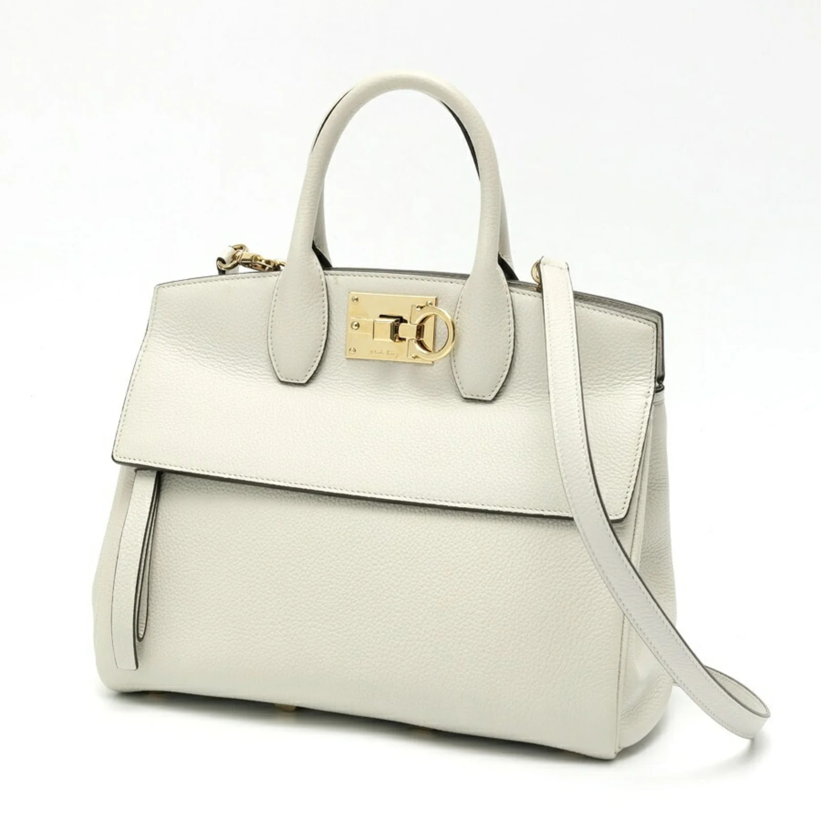 Salvatore Ferragamo — Salvatore Ferragamo Light — Handbag — resale