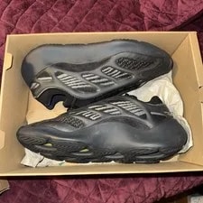 Adidas — Size 11 - Adidas Yeezy 700 V3 Dark Glow — Sneaker — resale