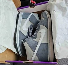 Nike SB — Nike SB Dunk High Pro Medium / DJ9800-001 — Sneaker — resale