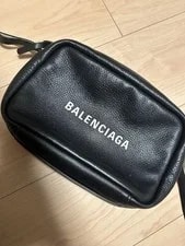 Balenciaga — Balenciaga Everyday Camera S Crossbody 489812 Auth — Handbag — resale