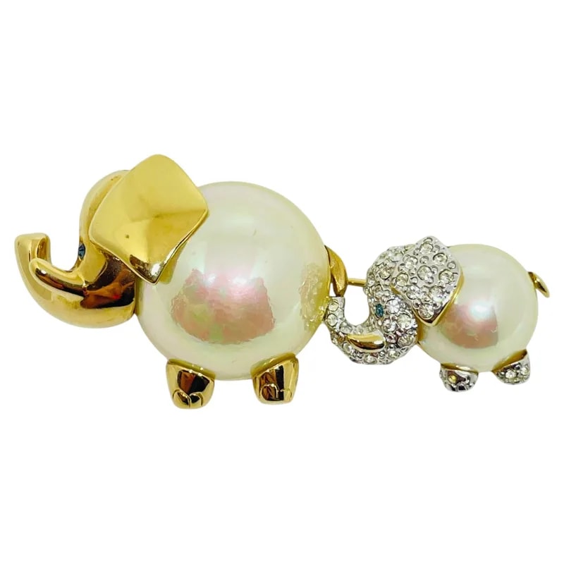 Carolee — Carolee Elephant Tone Pearls Rhinestones Brooch — Jewelry — resale